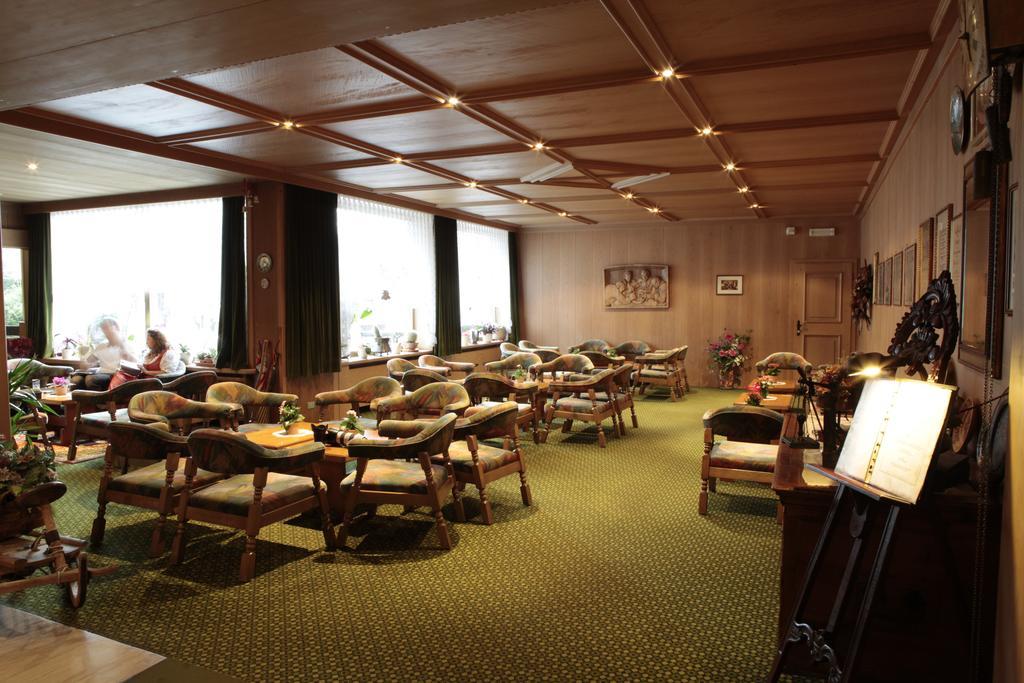 Hotel Alpino Plan Sëlva di Val Gardena Eksteriør billede